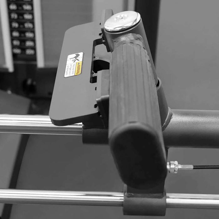 Bodykore Isolation Series Selectorized Rear Kick GR618